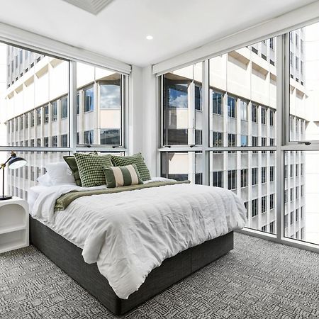 Spectacular William St Apartment - Sleeps 12 ملبورن المظهر الخارجي الصورة